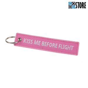 Roosa "Kiss Me Before Flight" võtmehoidja