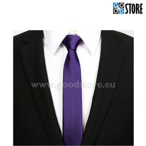 Lips, kitsas, pastelne sügav lilla, stiilne ja mood 2019!